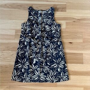 Patagonia organic cotton Floral Sleeveless dress Navy and White size 6-8